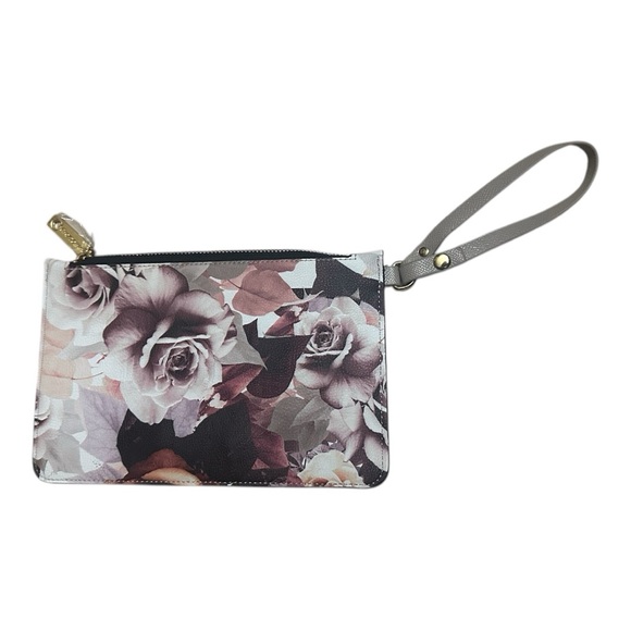 Betsey Johnson Floral Wristlet NWOT - Picture 4 of 12